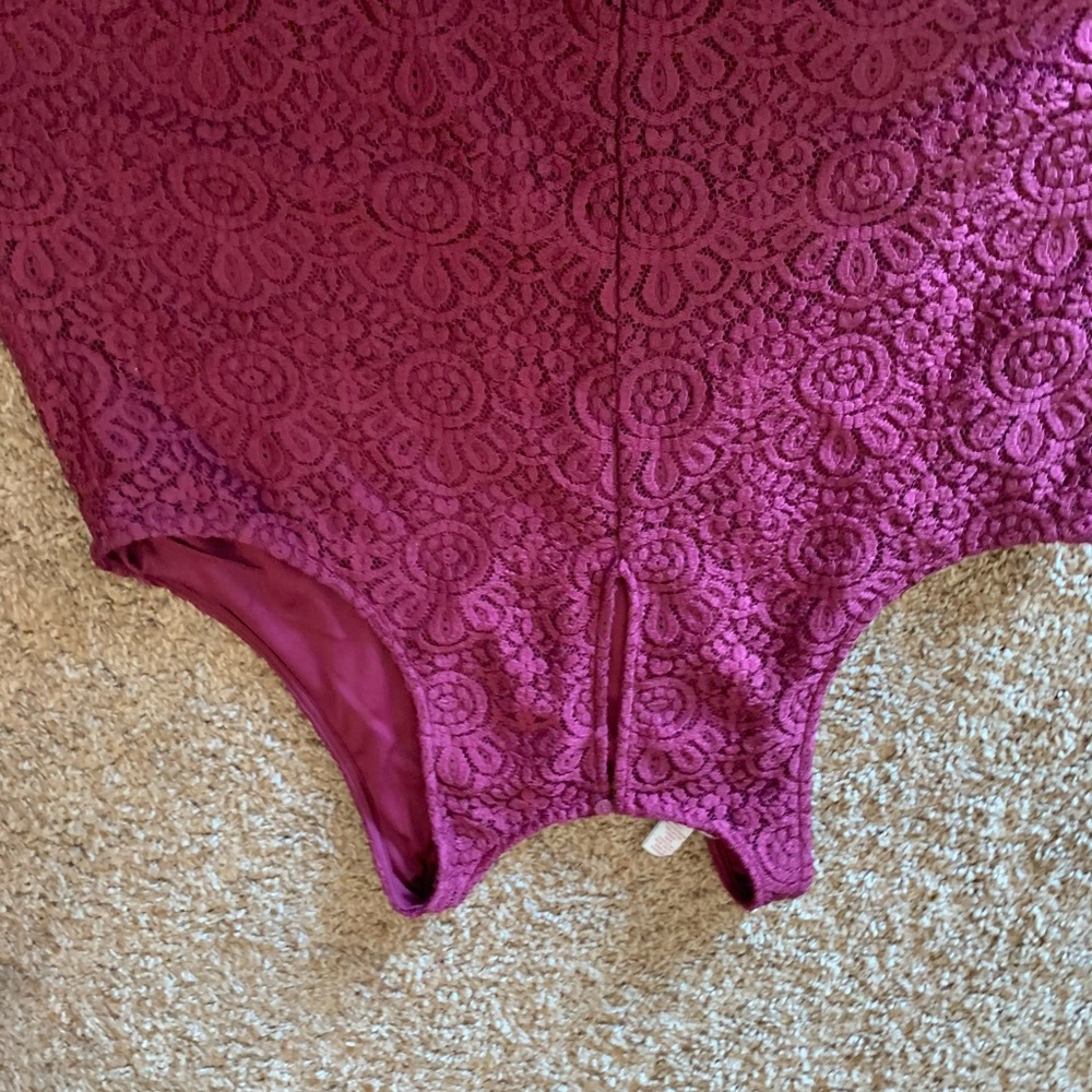 sleeveless top